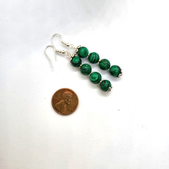 Green Agate earrings, Boho dangle earrings - Picture 2 of 2